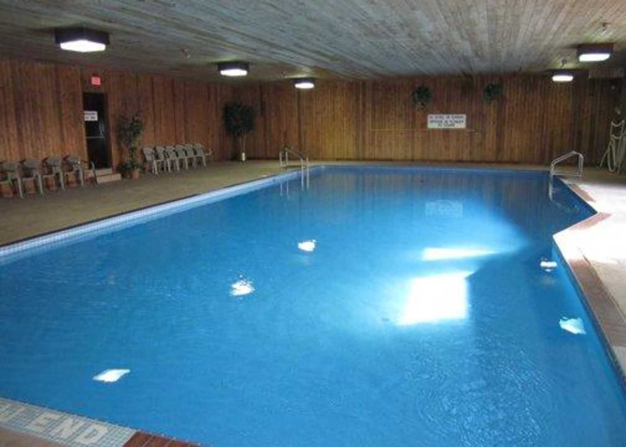 Quality Inn New Liskeard Съоръжения снимка